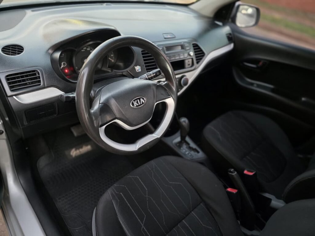Foto 9 de 10 — Kia Picanto